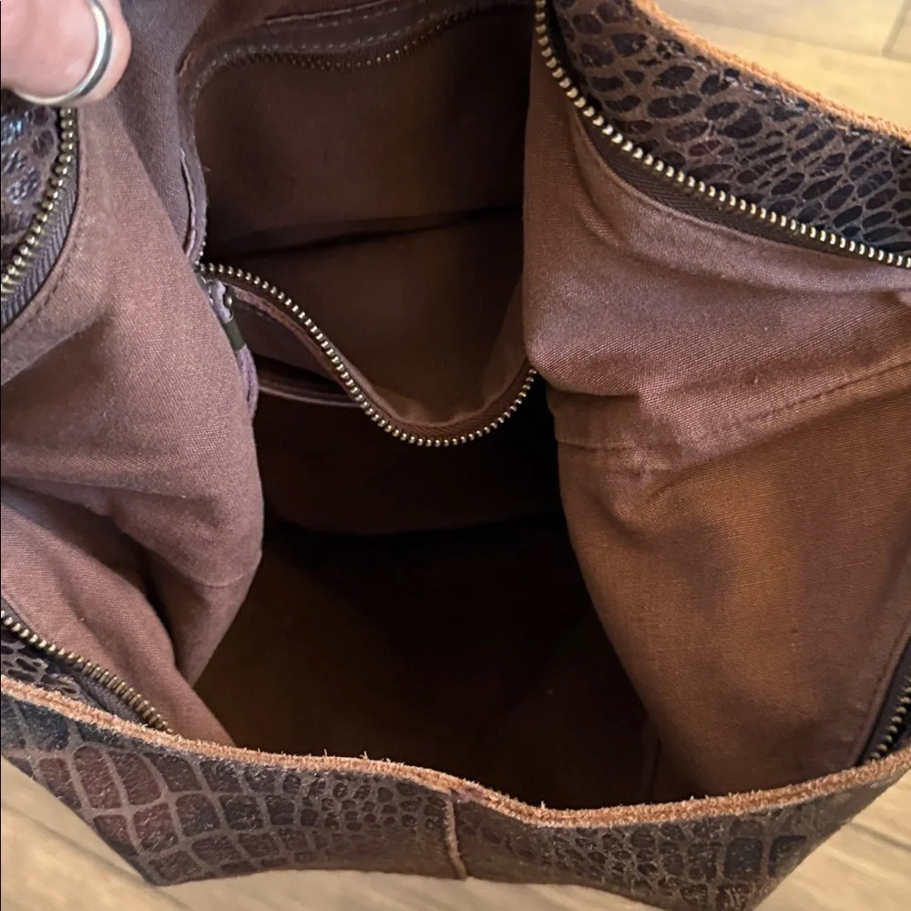 Brown Crocodile-Embossed Women's Bag